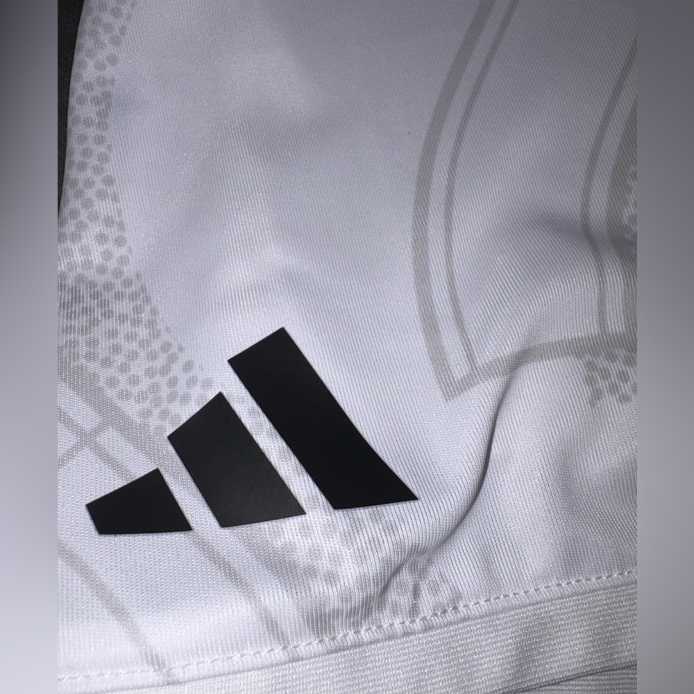 adidas Club Tennis Graphic Skirt White Skort Size L Built-In Shorts Athleisure - Picture 5 of 11